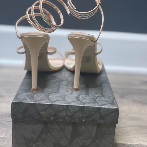 RHINESTONE STILETTO SANDAL IN CREAM - Picture 5 of 5